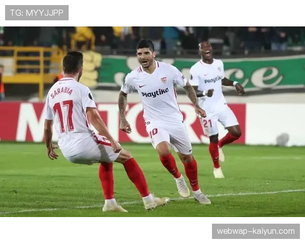 塞维利亚防守站位存在漏洞，对手直塞球威胁度持续偏高